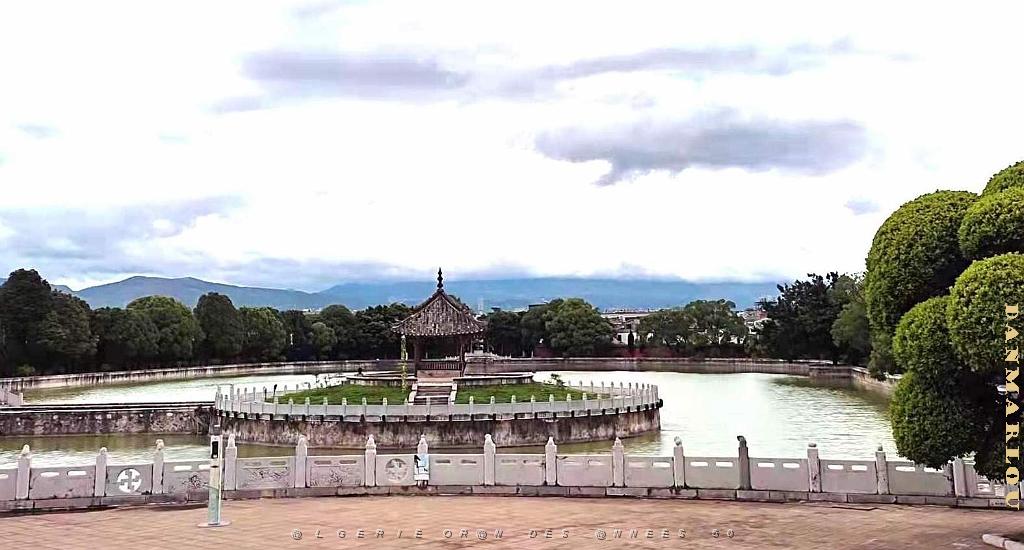JIUNSHUI TEMPLE DE CONFUCIUS (18).jpg